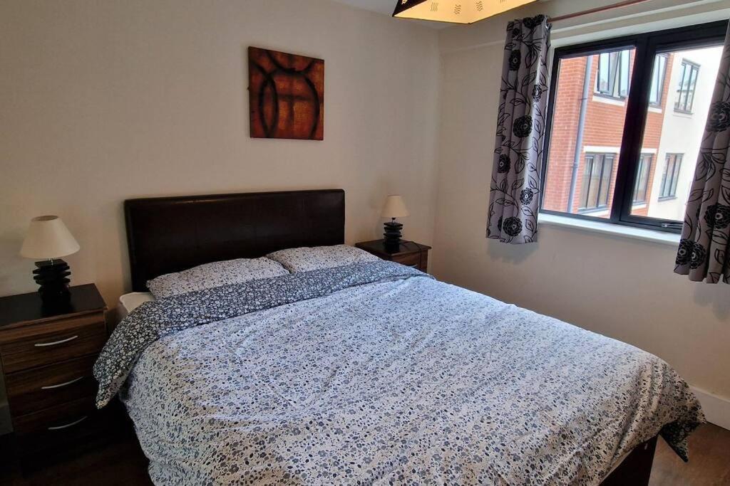 2 Bedroom Apartment Central Birmingham City Centre Exterior photo