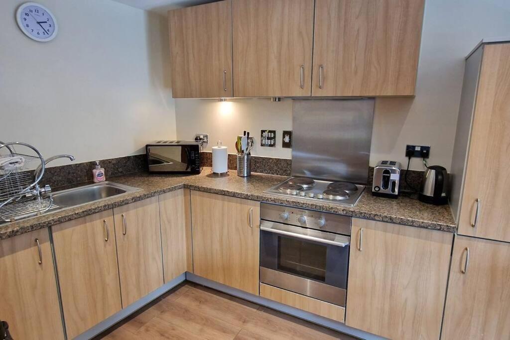 2 Bedroom Apartment Central Birmingham City Centre Exterior photo