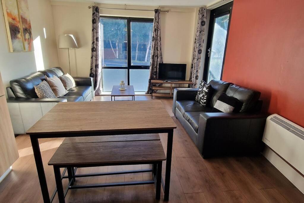 2 Bedroom Apartment Central Birmingham City Centre Exterior photo
